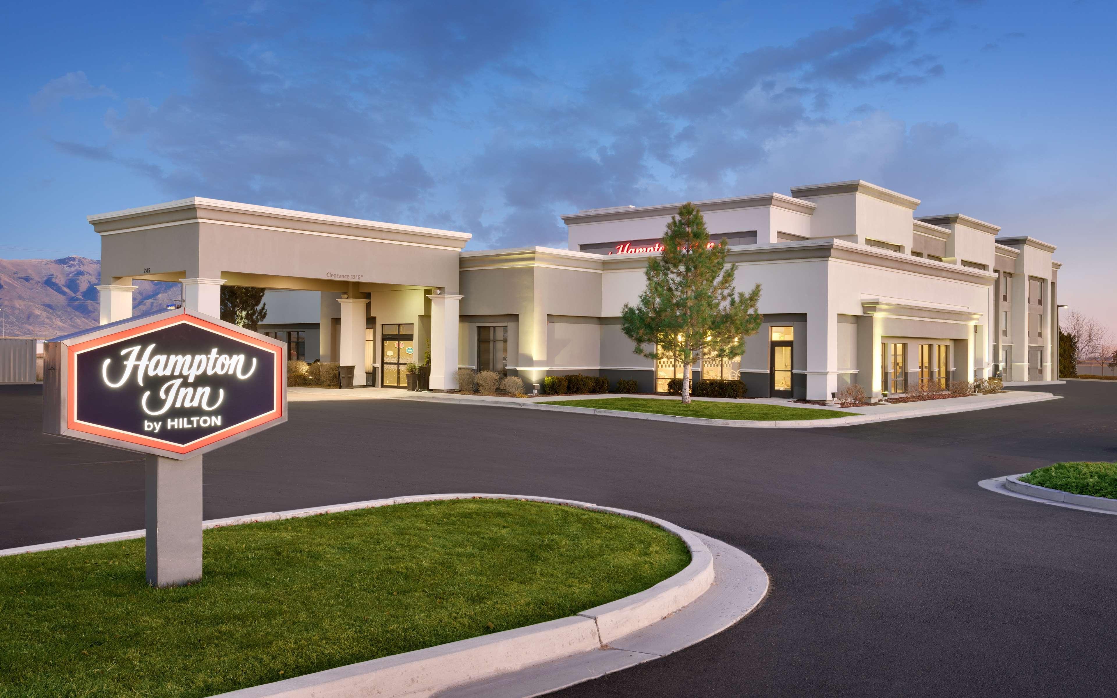 Hampton Inn Tremonton Exterior foto