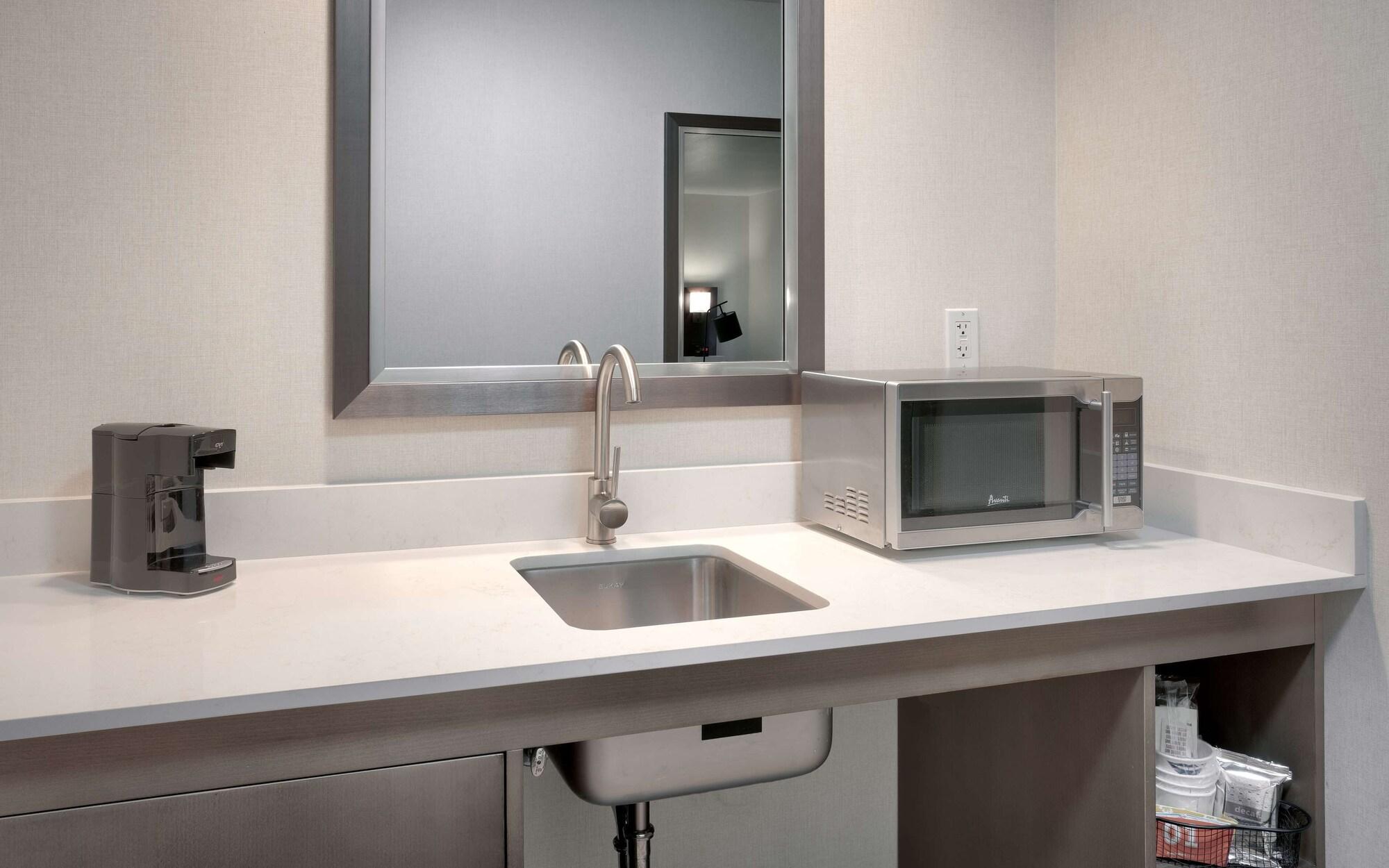 Hampton Inn Tremonton Exterior foto