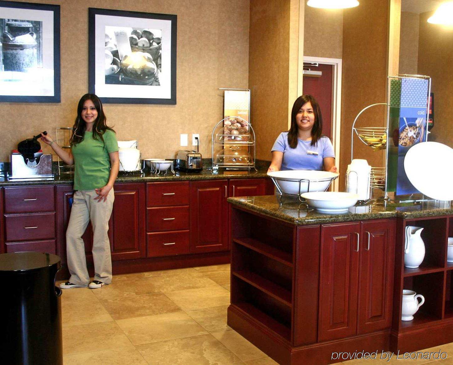 Hampton Inn Tremonton Restaurant foto
