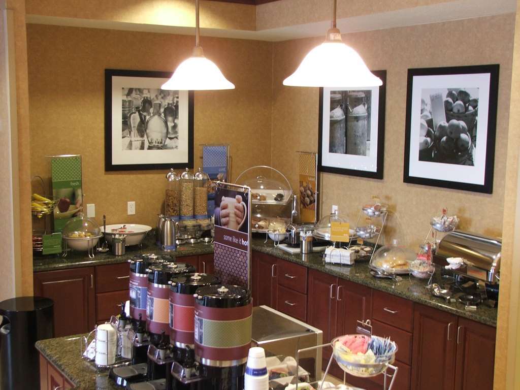 Hampton Inn Tremonton Restaurant foto
